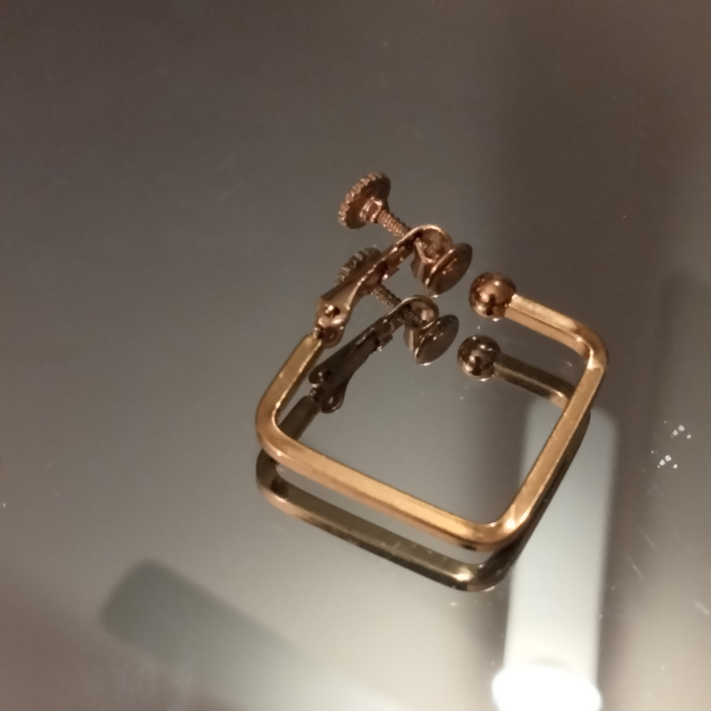 Old Money Earrings Gold Hoop Screw On Geometric Minimalist Luxury Jewelry - Picture 16 of 16